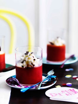 Blood-orange jellies with leche merengada