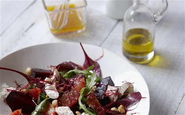 Blood orange, roast beetroot and goat's cheese salad