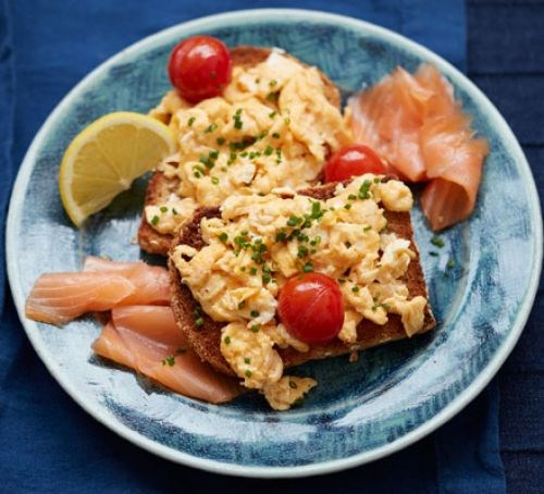 Bloody Mary scrambled eggs & smoked salmon 