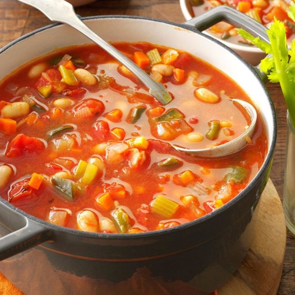 Bloody Mary soup with beans