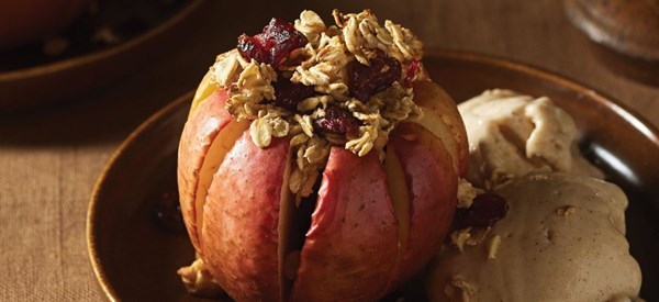 Blooming apples with cinnamon nice cream