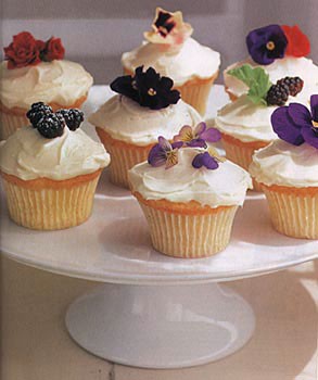 Blossom-topped cupcakes