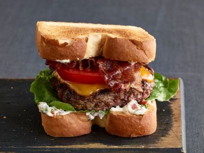 BLT burgers with bacon mayonnaise