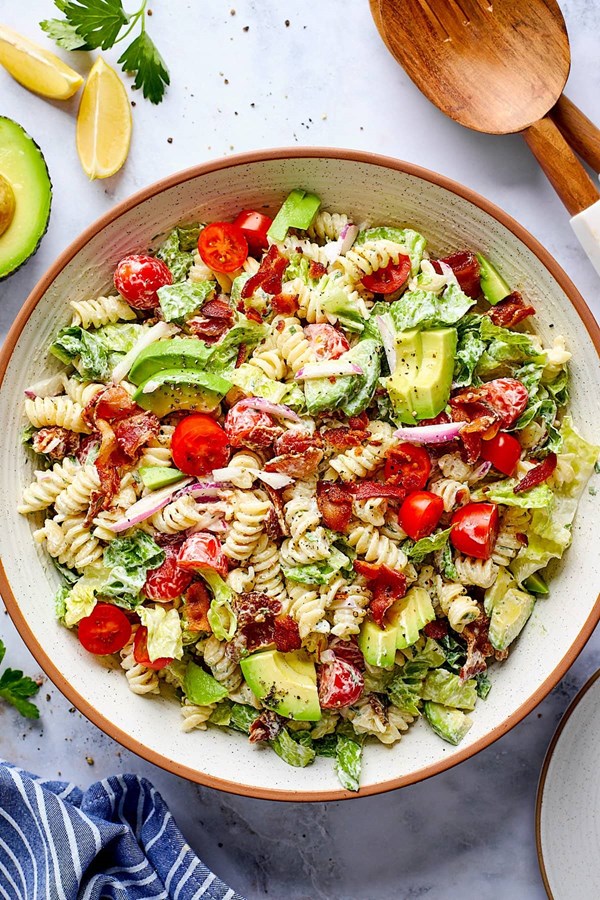 BLT pasta salad