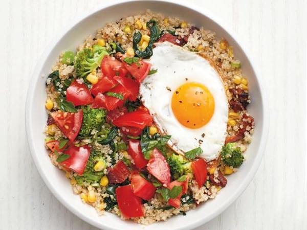 BLT quinoa bowls