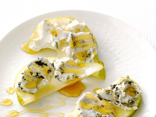 Blue cheese and pears