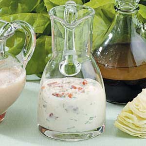 Blue cheese bacon dressing