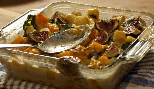 Blue cheese, butternut squash & gnocchi bake
