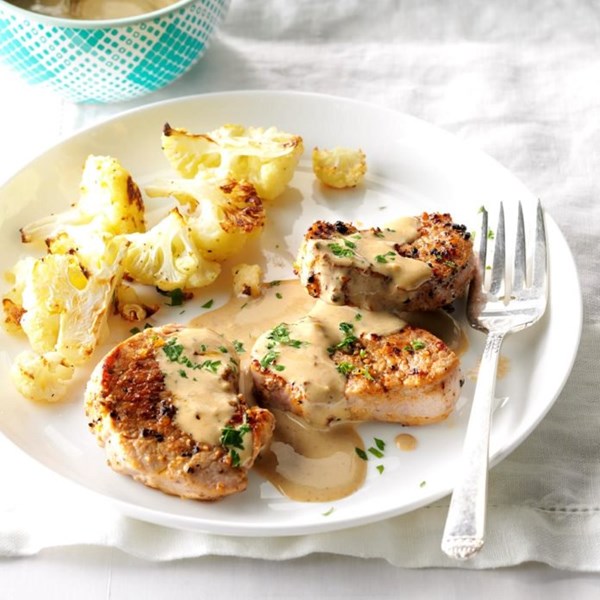 Blue cheese pork medallions 