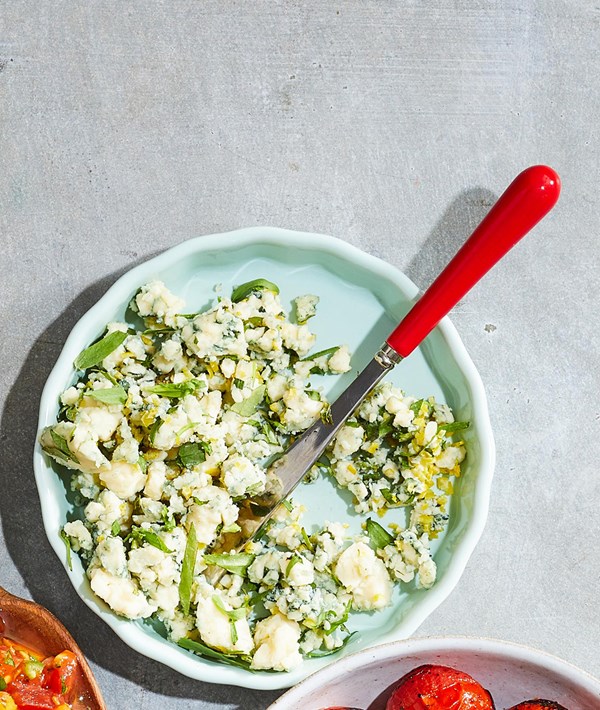 Blue cheese with tarragon