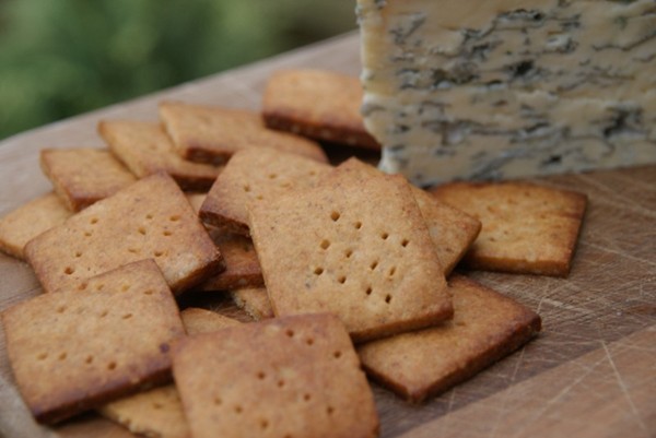 Blue Monday and walnut biscuits