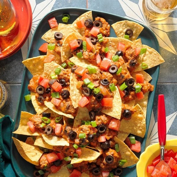 Blue-ribbon beef nachos