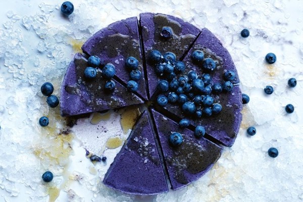 Blueberry & Jersey milk ice cream cake