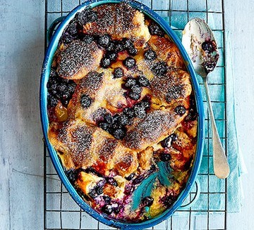 Blueberry & lemon croissant bake