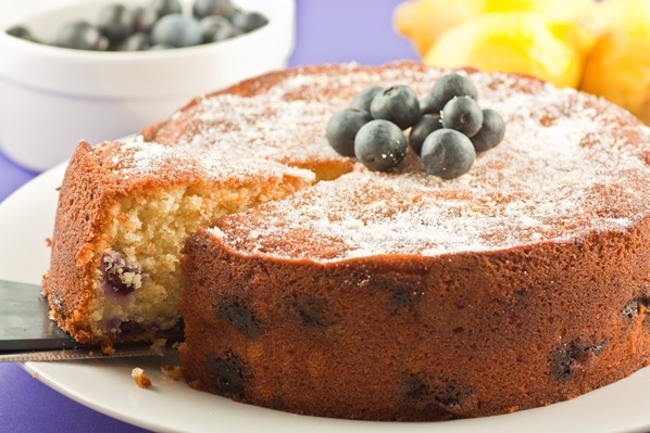 Blueberry & lemon tea cake