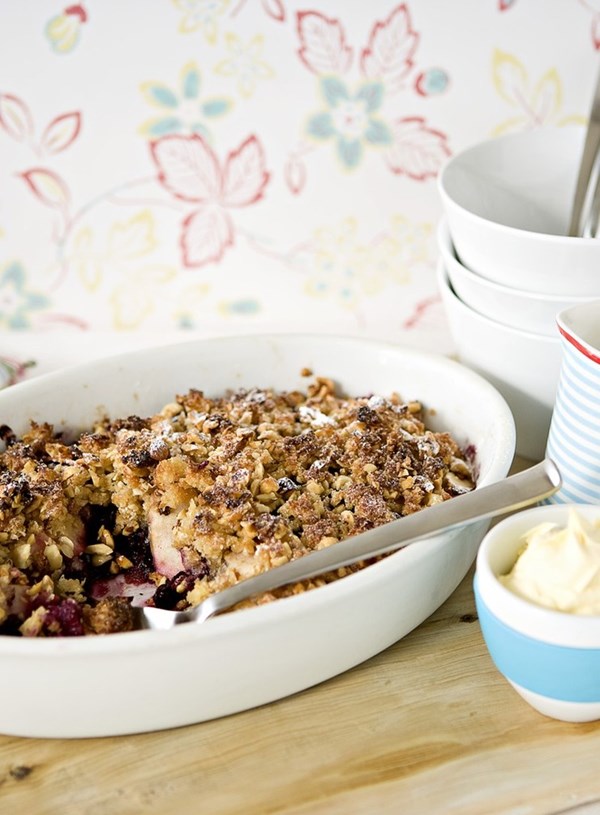 Blueberry and apple crisp