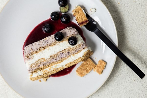 Blueberry and lemon-cream icebox cake