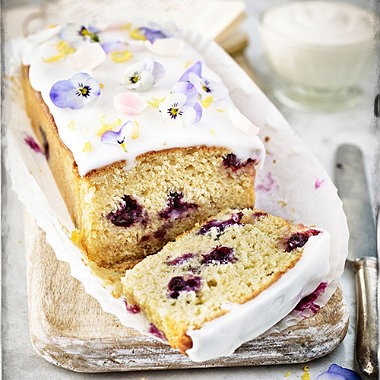 Blueberry and lemon curd loaf
