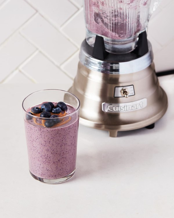 Blueberry-banana smoothie