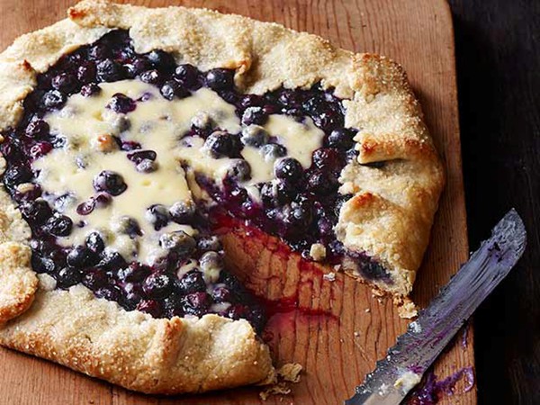 Blueberry cheesecake galette