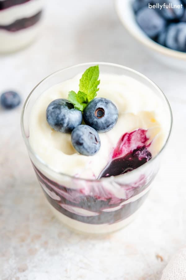 Blueberry cheesecake parfaits