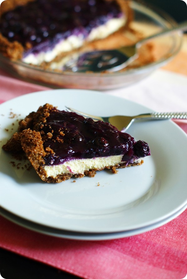 Blueberry cheesecake pie