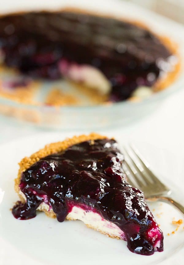 Blueberry cheesecake pie