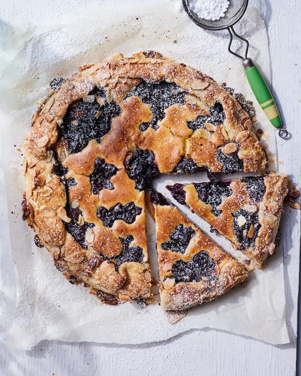 Blueberry cheesecake tart
