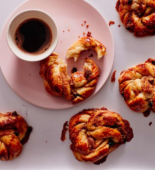 Blueberry cinnamon knots