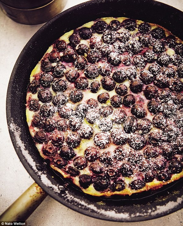 Blueberry clafoutis