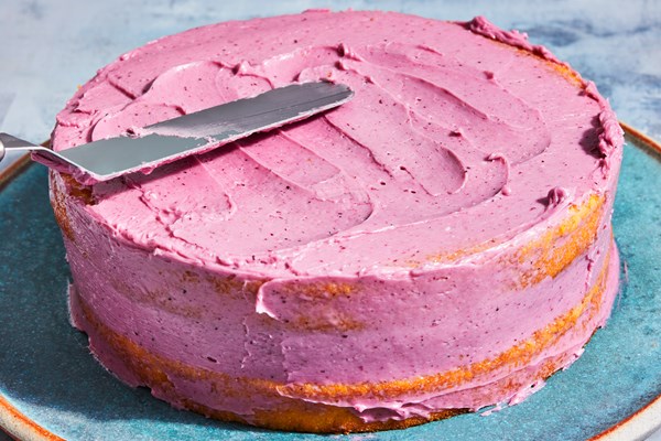 Blueberry-coriander buttercream frosting