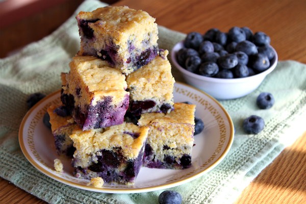 Blueberry cornbread