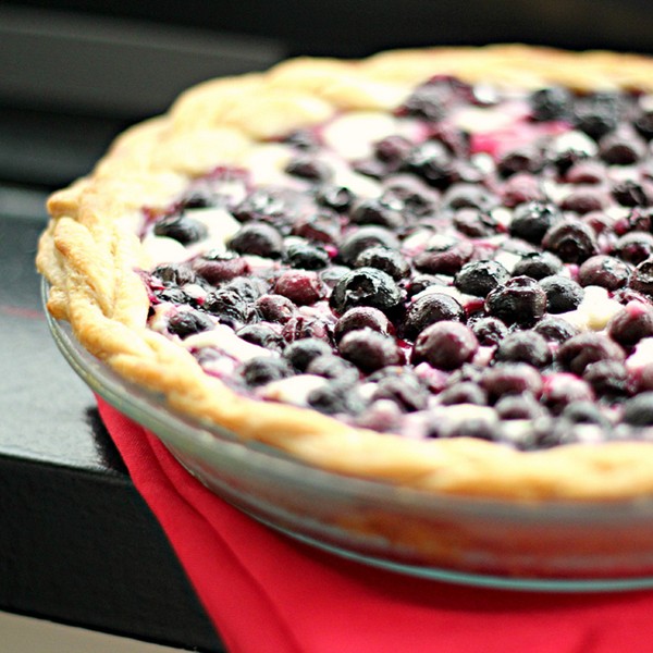 Blueberry cream cheese pie