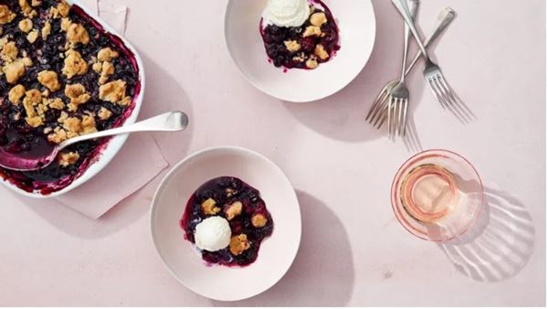 Blueberry crumble
