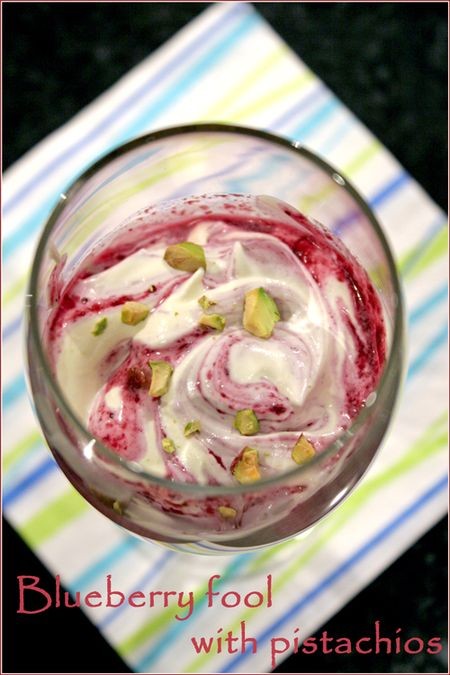 Blueberry fool with pistachios