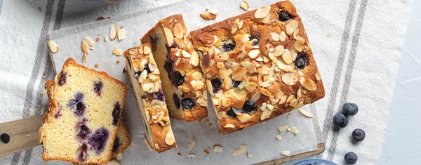 Blueberry frangipane loaf cake