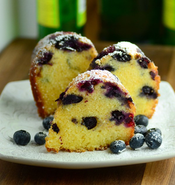 Blueberry ginger beer pound cake