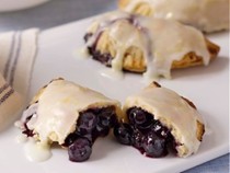 Blueberry ginger hand pies