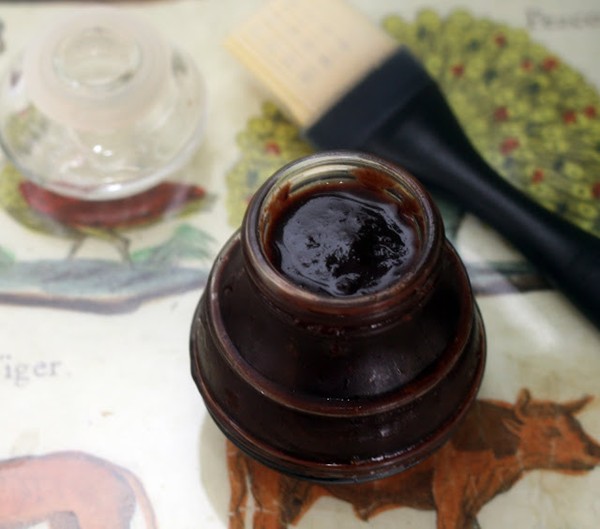 Blueberry jam barbecue sauce