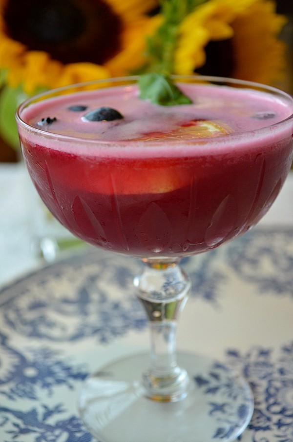 Blueberry, lemon, and basil cocktails