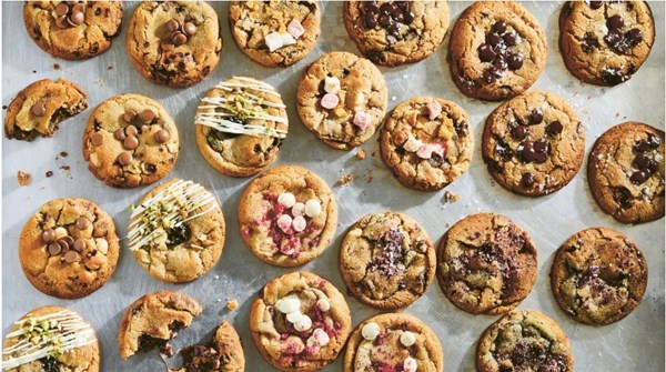 Blueberry, lemon and white chocolate cookies