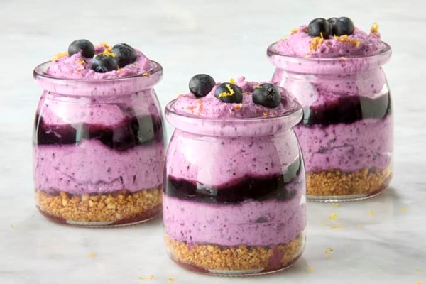 Blueberry-lemon mousse 