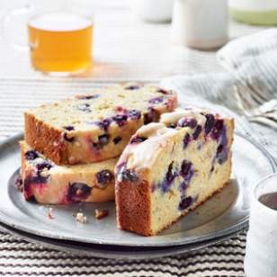 Blueberry-lemon ricotta pound cake