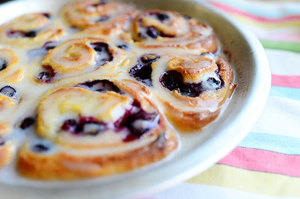 Blueberry lemon sweet rolls