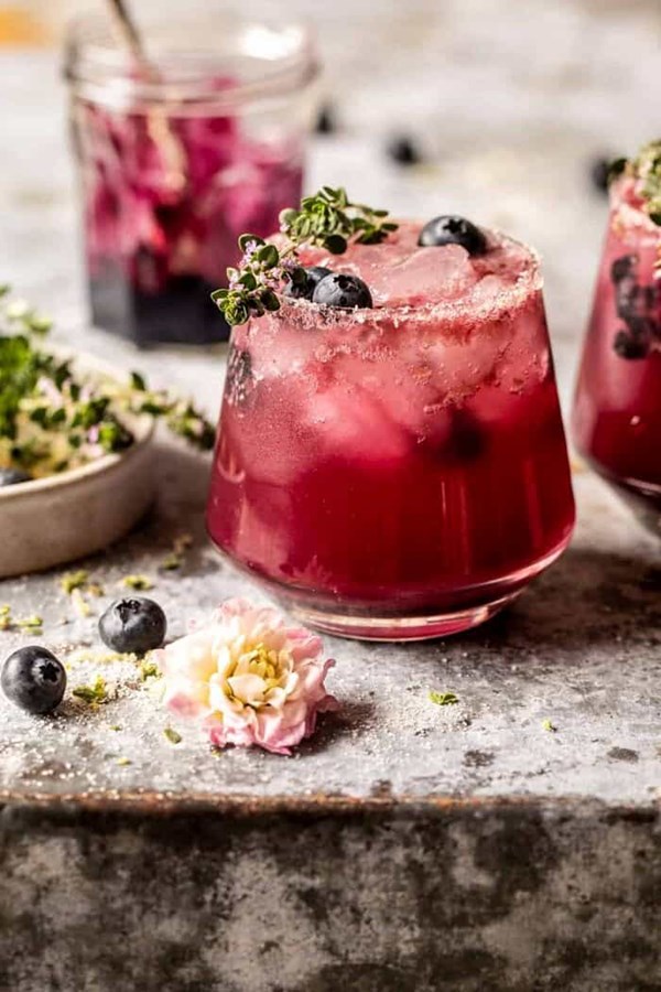 Blueberry lemon thyme smash