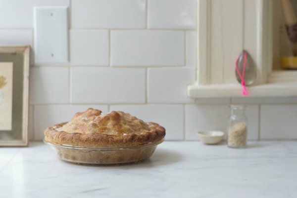 Blueberry lemon verbena pie