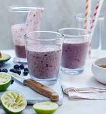 Blueberry lime smoothie
