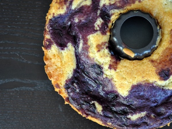 Blueberry marble coffee cake