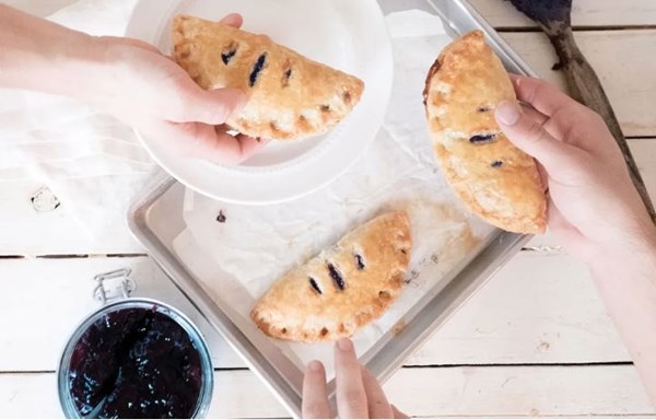 Blueberry mascarpone hand pies