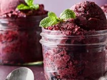 Blueberry-mint nice cream